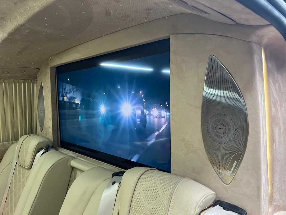 Mercedes Vito multimedya ve ekran montajı