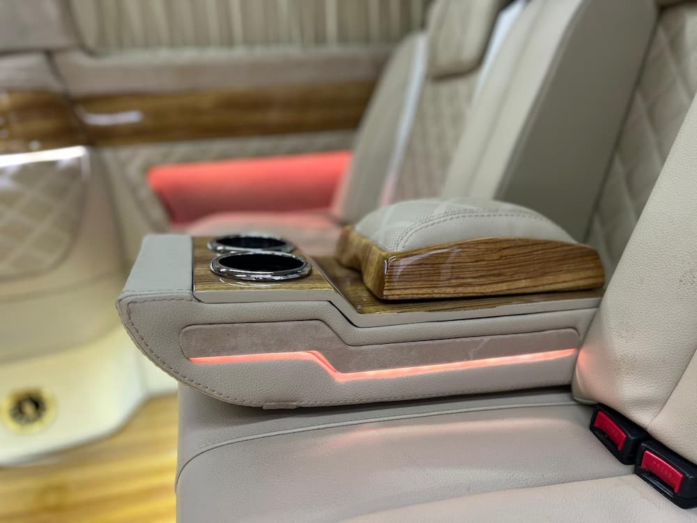 Mercedes Vito raylı koltuk sistemi