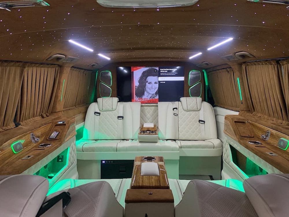 Mercedes Vito VIP tavan tasarımı